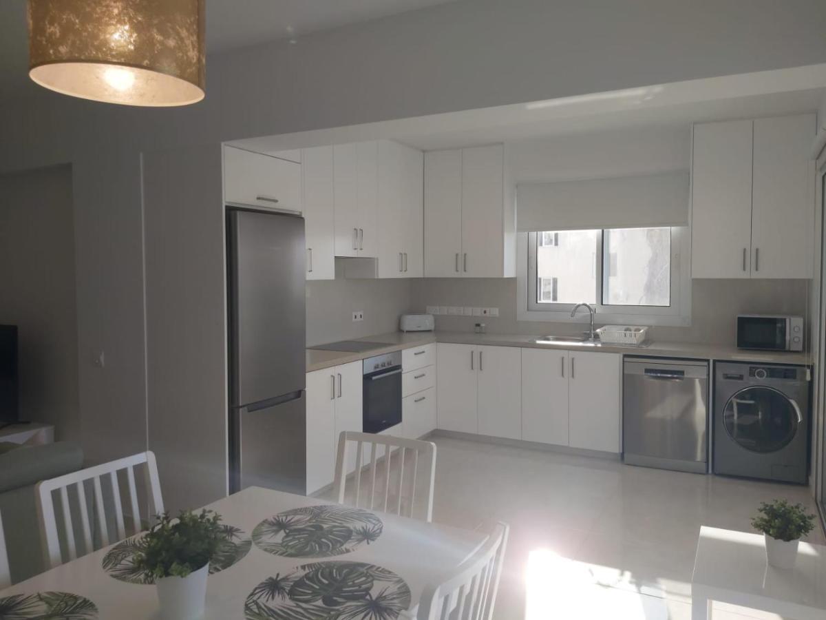 Dinglis Residences 31 Larnaca Exterior photo