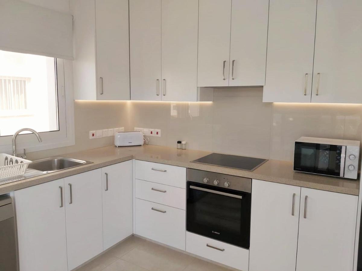 Dinglis Residences 31 Larnaca Exterior photo